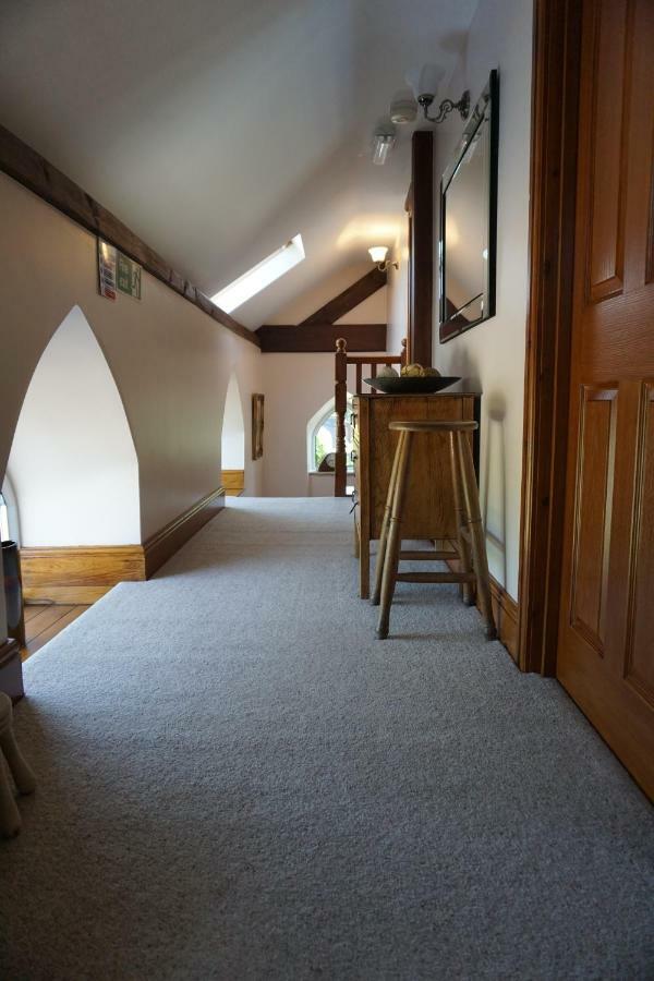 Chapel Croft Guest House Biddulph  Екстериор снимка